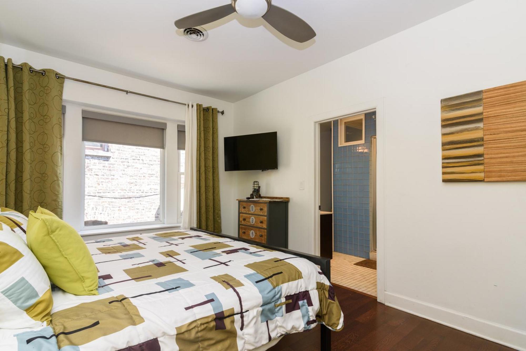House 5863- Chicago'S Premier Bed And Breakfast Bilik gambar